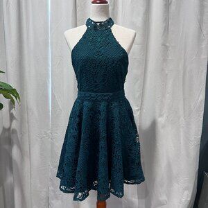 Jaus Two Sisters the Label Spence Halter dress Emerald/dark Green M/6 Never worn